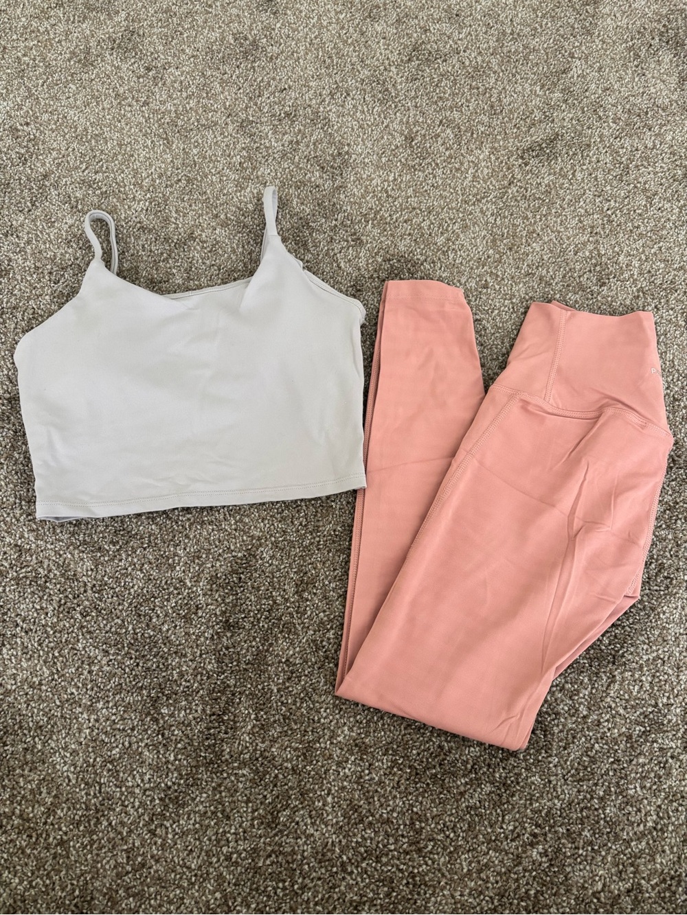 PARAGON Leggings with Light Gray Cropped Tank